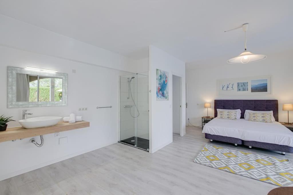 Moderne Villa, Pool+Meerblick,Schnelles Wifi,Klima Калас-де-Майорка Экстерьер фото